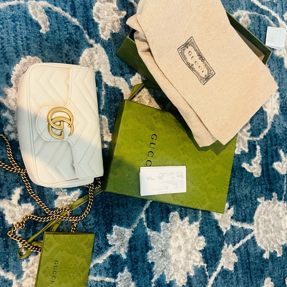 COPY - Authentic GUCCI Marmont Super mini in White! - Picture 2 of 12